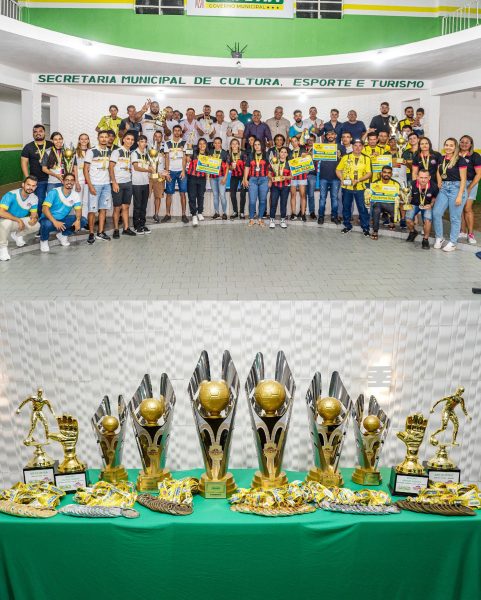 Noite de premiação dos campeões e vice-campeões dos Campeonatos