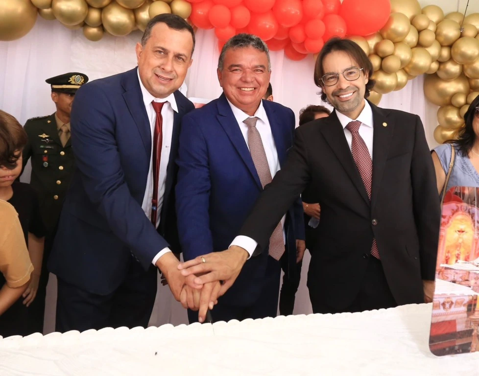 Diogo Moraes participa das comemorações pelos 166 anos de São Bento do Una