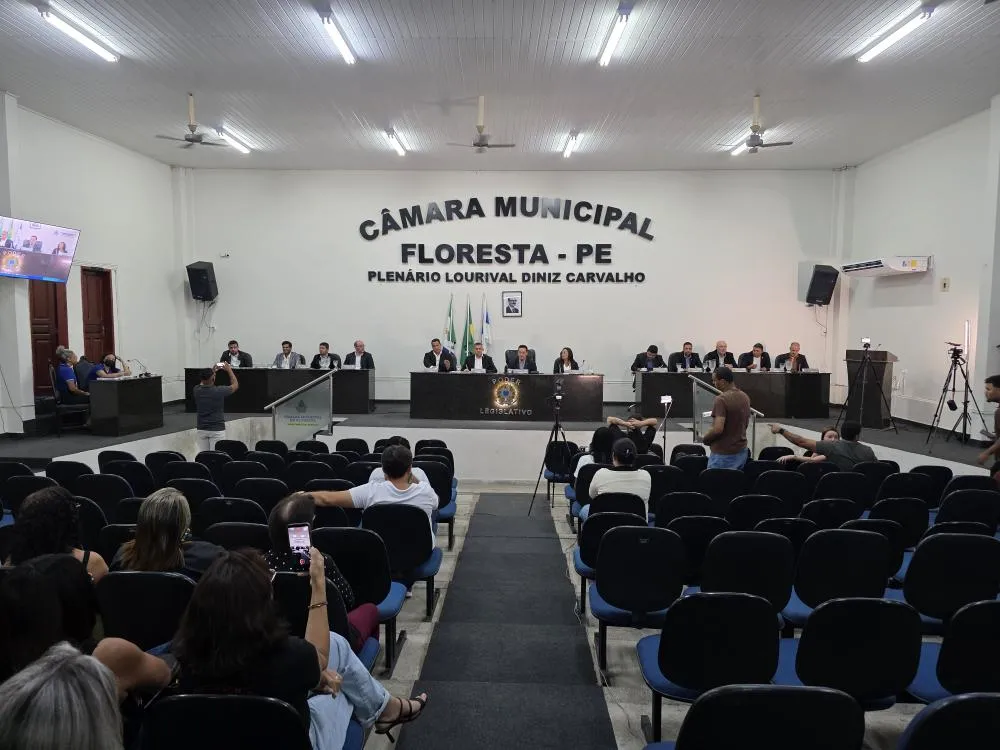 Câmara de Floresta impõe derrota a Rorró Maniçoba e rejeita contas