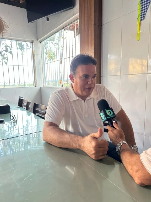 “A governadora não construiu sequer um colégio em Pernambuco”: Jobson Almeida critica Raquel e aposta em João Campos
