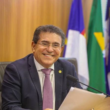 Governo do Estado já havia garantido iluminação do acesso ao Residencial Vanete Almeida, destaca Luciano Duque