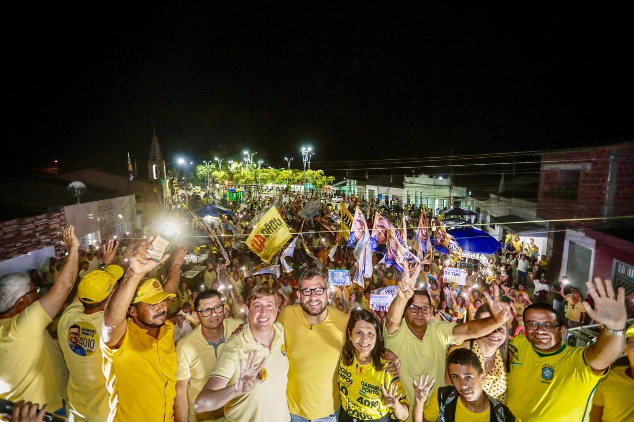 Álvaro Porto e Gabriel Porto intensificam campanha no Agreste