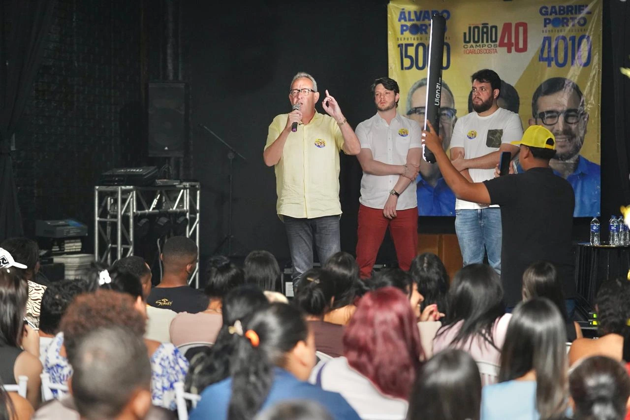 Álvaro Porto diz que episódio do vídeo “faz sem ela saber” simboliza descaso da gestão Raquel Lyra com as mulheres