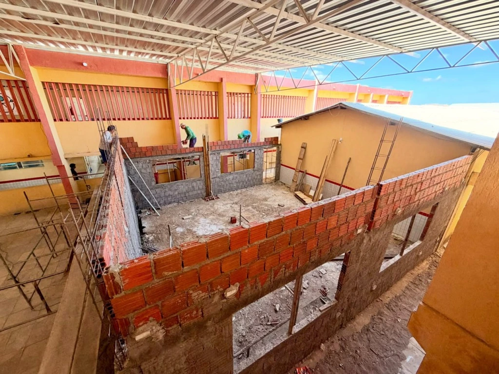Prefeitura de Itapetim constrói nova sala para ampliar Biblioteca da Escola Antônio Piancó Sobrinho