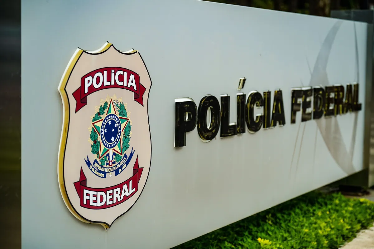 PF cumpre 2 mandados em caso sobre suposto plano contra embaixada dos EUA
