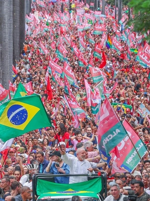 Lula participa de grande ato no Vale do São Francisco nesta terça-feira (20)