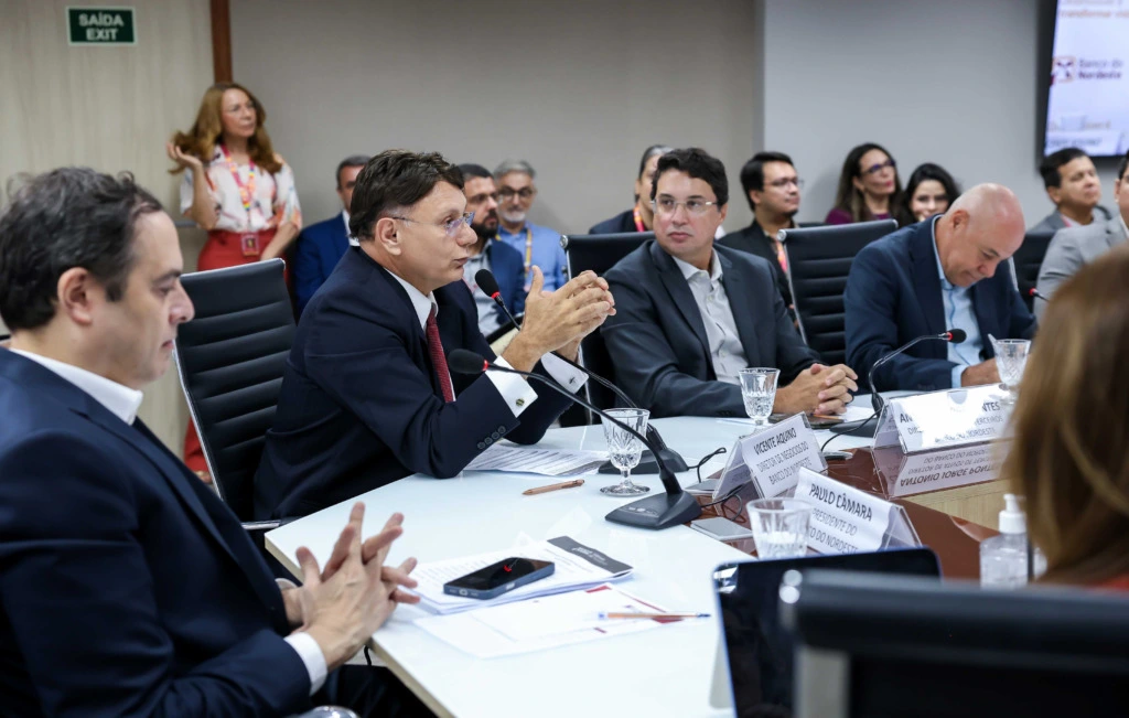 Banco do Nordeste empossa Vicente Aquino, novo diretor de Negócios